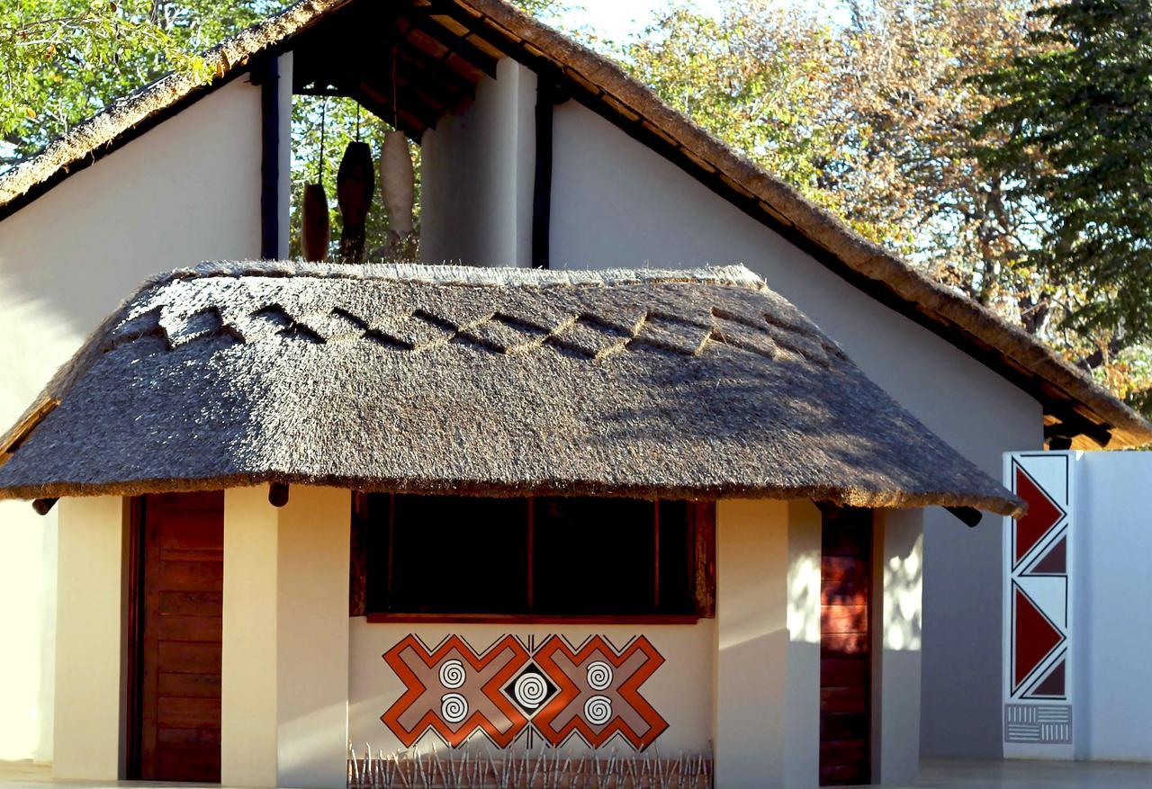 Gwango Heritage Resort Dete Zewnętrze zdjęcie